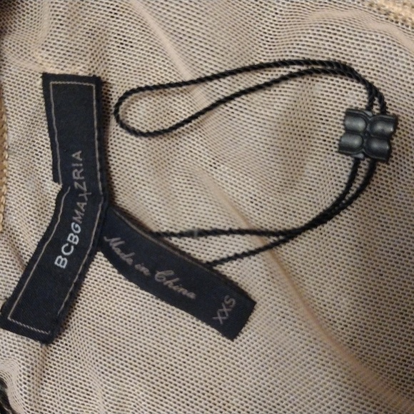 NWOT BCBGMaxAzria Peplum top - Picture 6 of 6